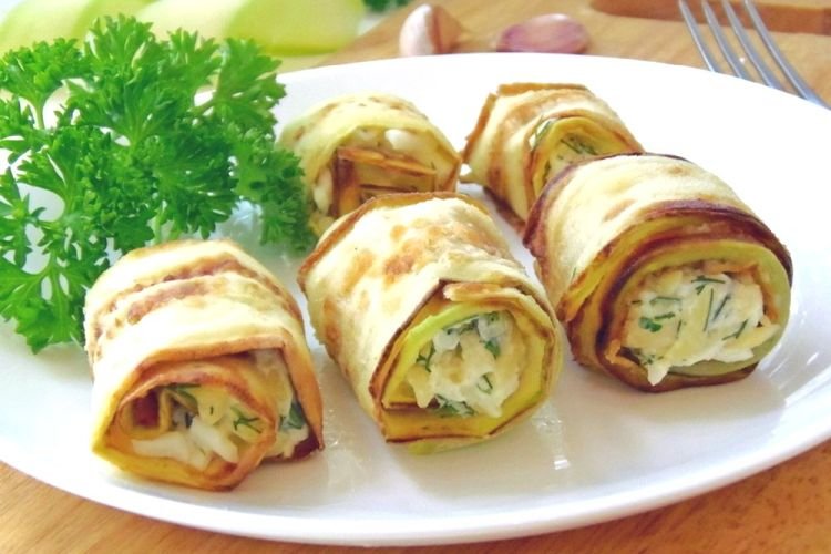 Gebratene Zucchini mit Quark