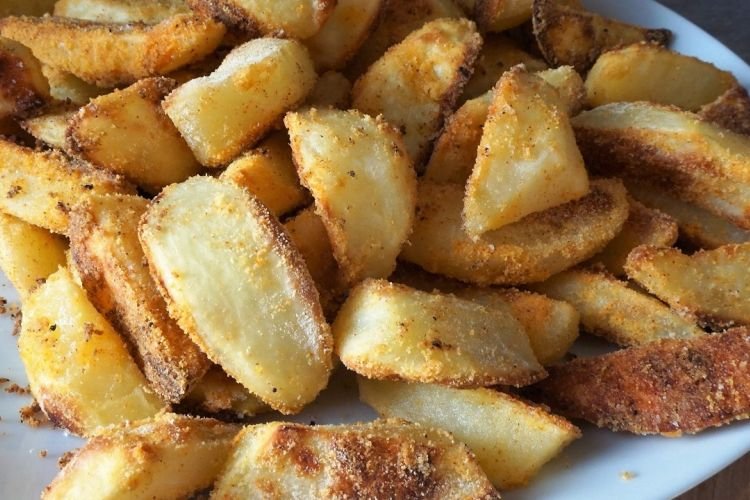 Patatas asadas con rebozado de maíz