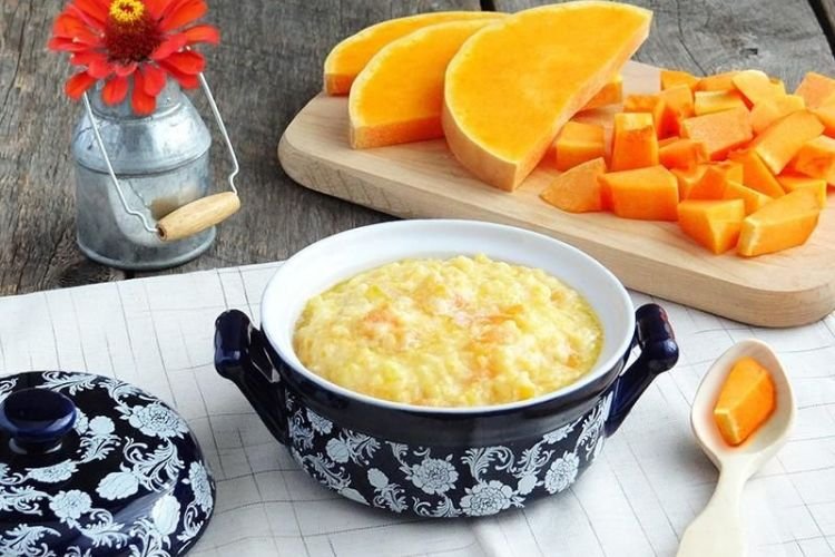 Gachas de calabaza con sémola de maíz