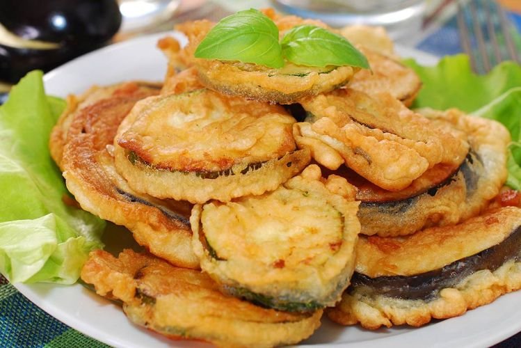 Berenjenas fritas en tempura de cerveza