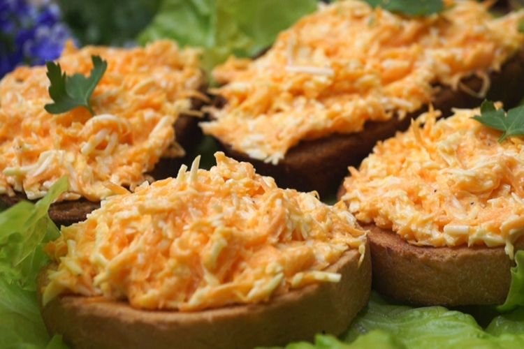 Sándwiches con zanahoria coreana