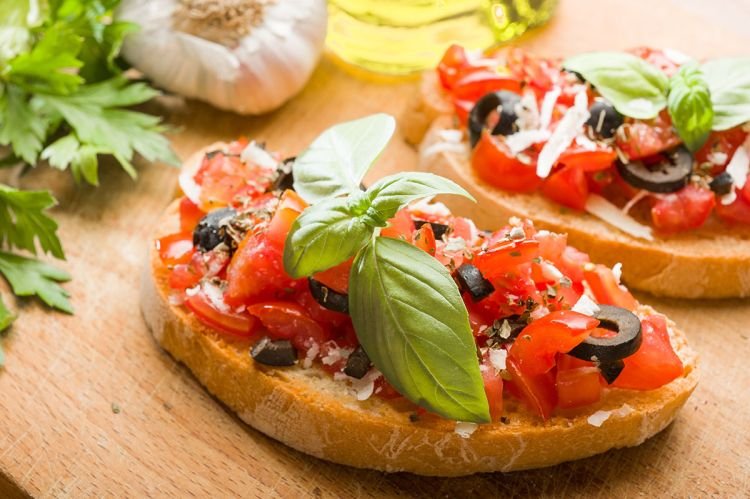 Sándwiches con salsa de tomate