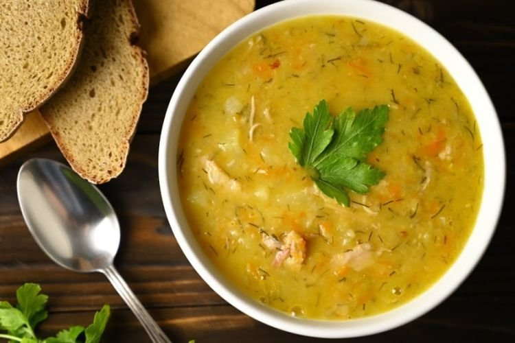 Pea Soup with Chicken