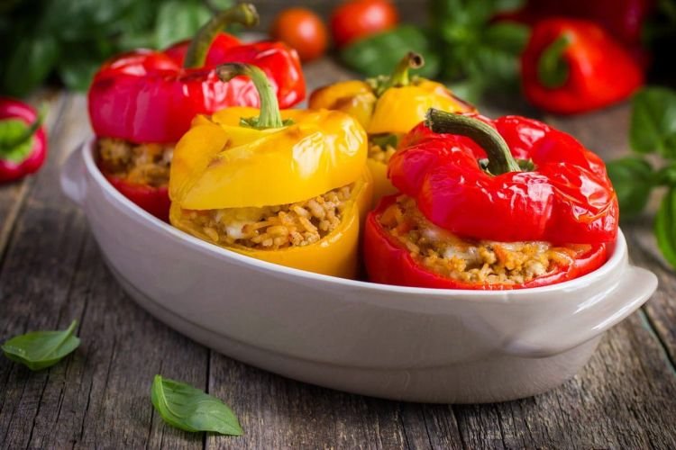 Fleischlose gefüllte Paprika