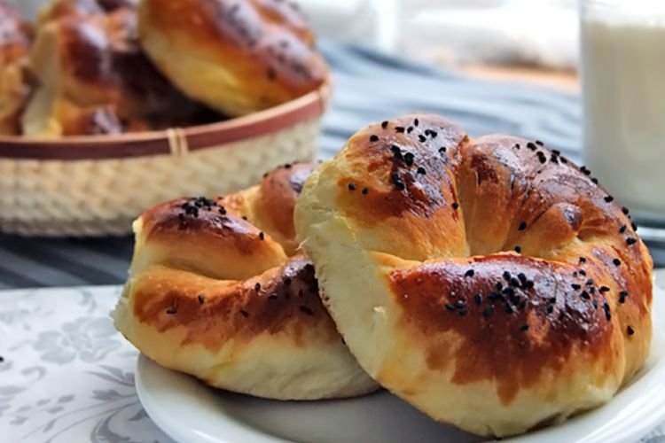 Turkish Achma with Olives