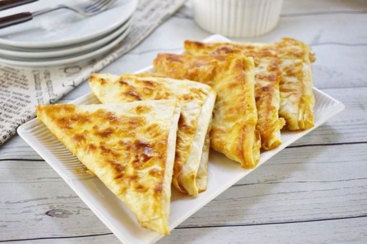 Lavash Envelopes with Sprats