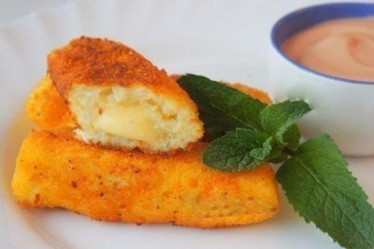 Potato Sticks with Cheese