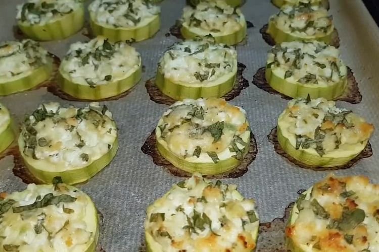 Zucchini with Cottage Cheese