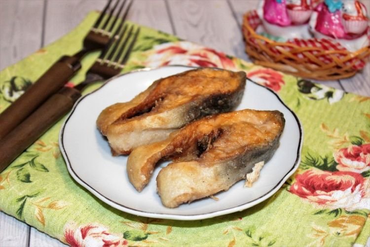Gebratene Lachsforelle in Marinade