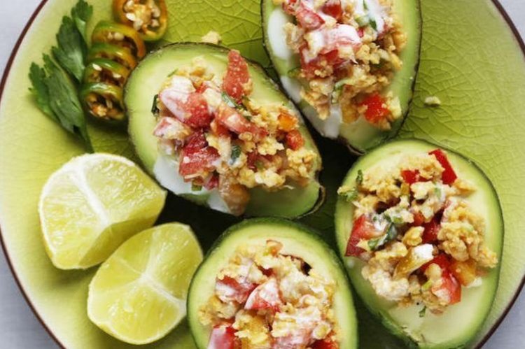 Aguacates rellenos