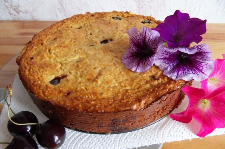 Auflauf mit Quark, Kirschen und Quinoa