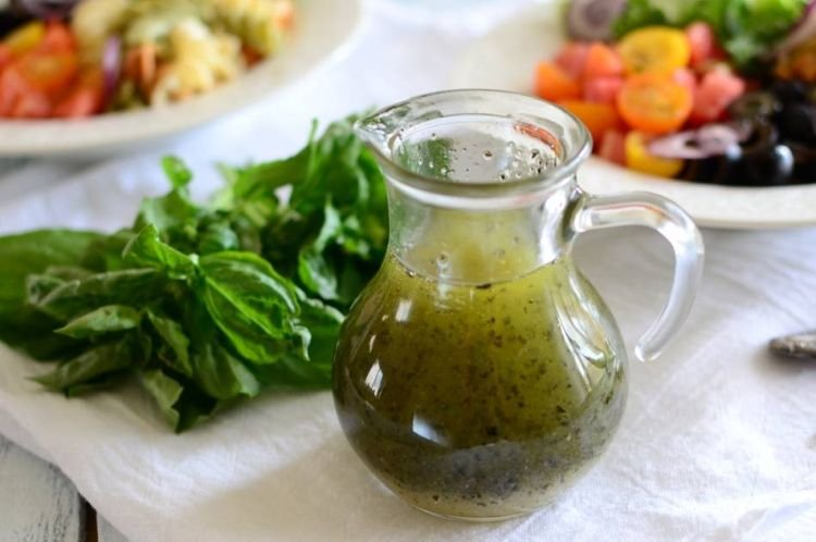 Sauce zu Fisch auf Olivenölbasis