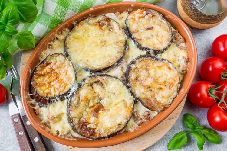 Cerdo a la francesa con berenjenas y ajo