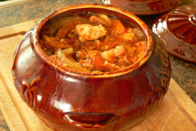 Lamb Pot Roast in Pots