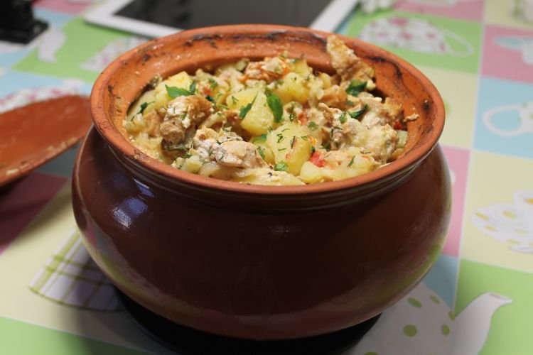 Chicken, Potato, and Mushroom Pot Roast