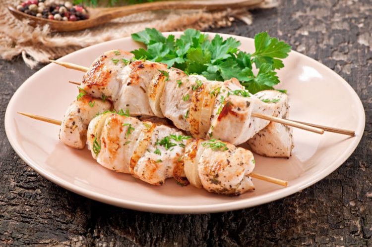 Hähnchen-Schaschlik