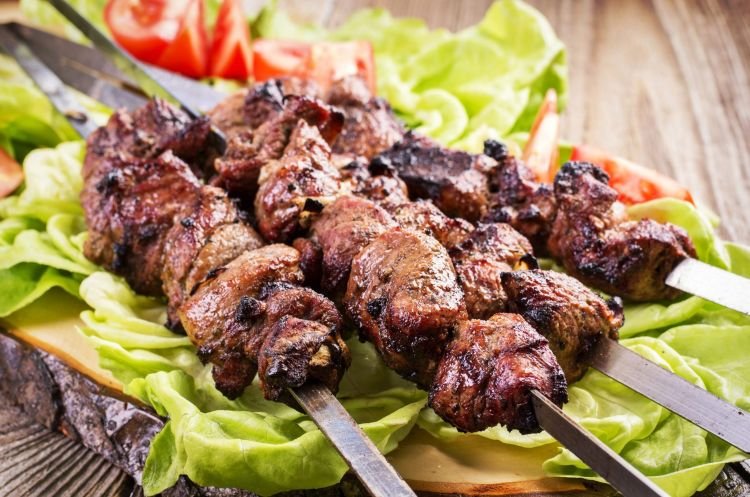 Schweinefleisch-Schaschlik