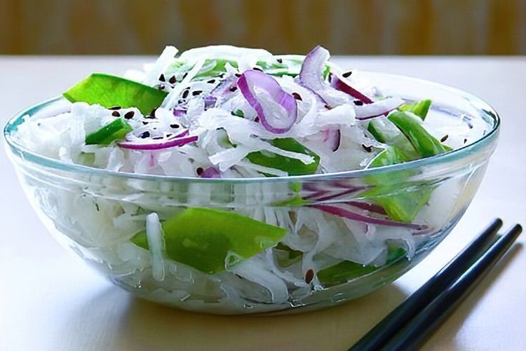 Japanischer Daikon-Salat