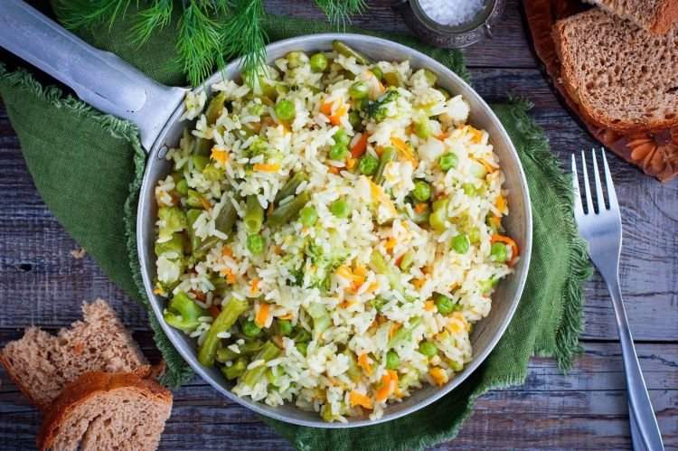 Arroz con verduras congeladas