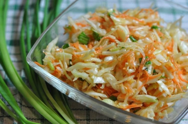 Krautsalat mit Essig