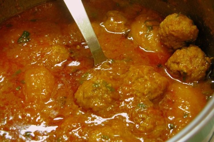 Köfte in Tomatensauce