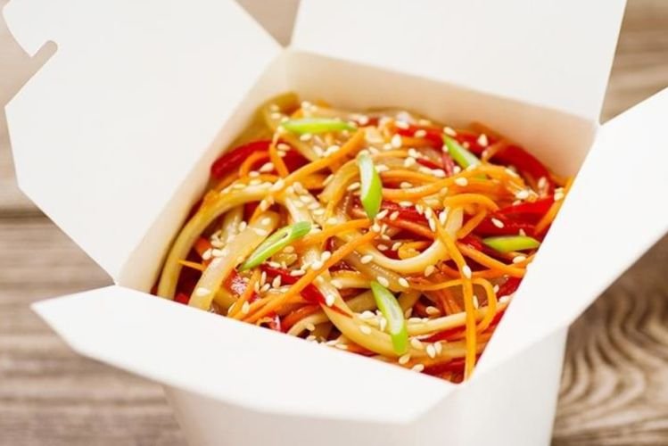 Gemüse-Wok-Nudeln