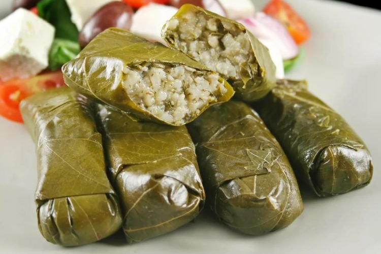 Dolma con pescado