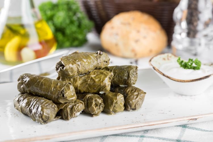 Dolma con carne picada casera