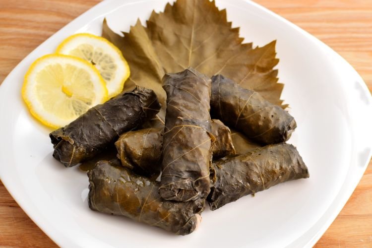 Dolma con lentejas