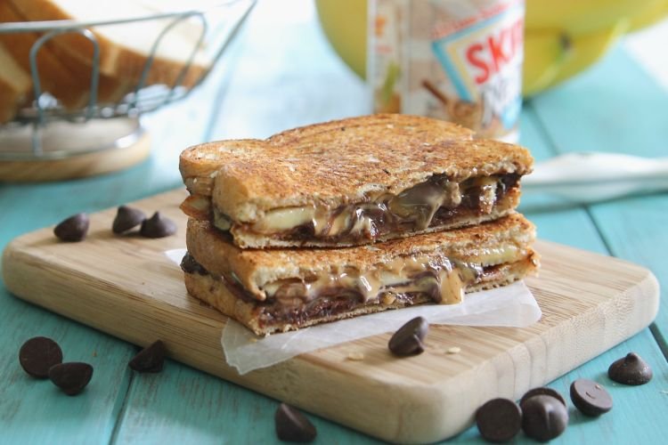 Panini mit Schokolade und Erdnussbutter