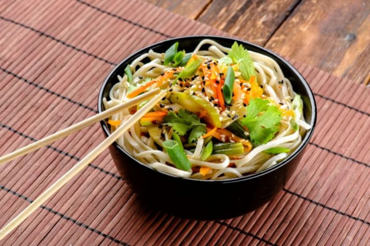 Ramen mit koreanischen Karotten