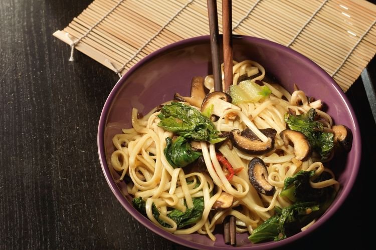 Ramen mit Rindfleisch und Shiitake-Pilzen