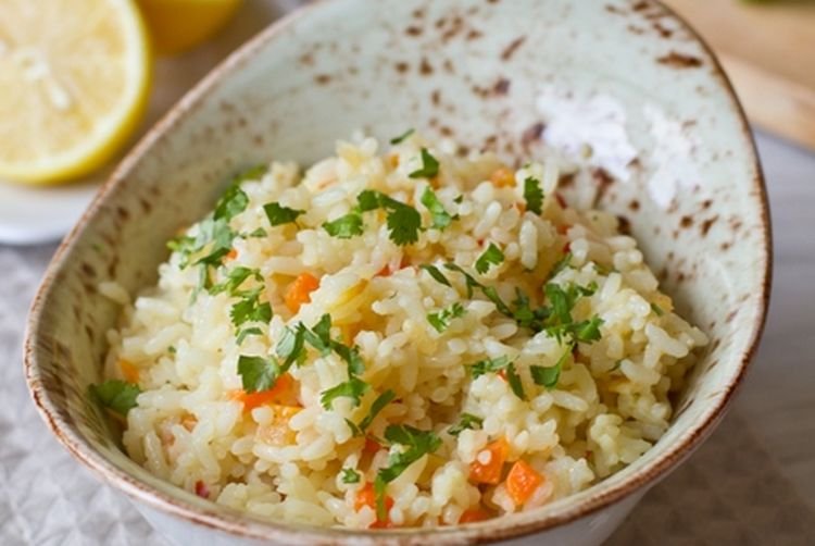 Gebratener Reis mit Kokosmilch