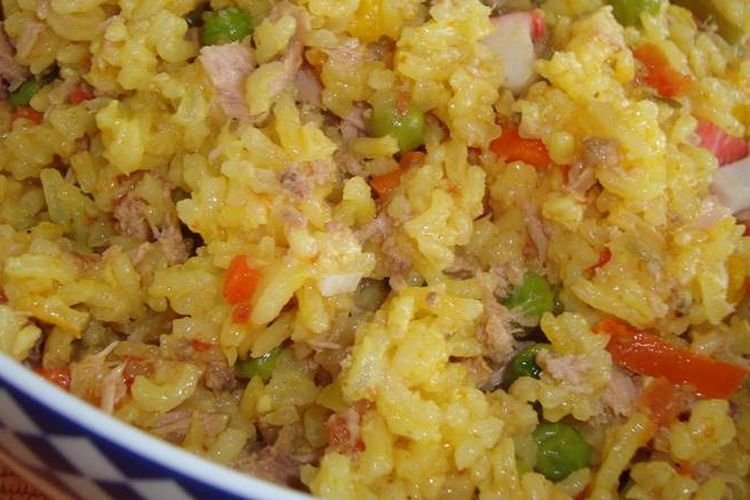 Gebratener Reis mit Thunfisch
