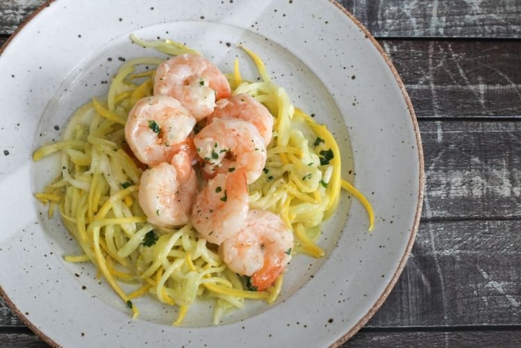 Pasta Carbonara mit Garnelen