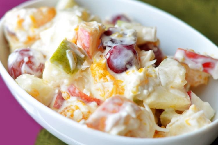 Obstsalat mit Bulgur