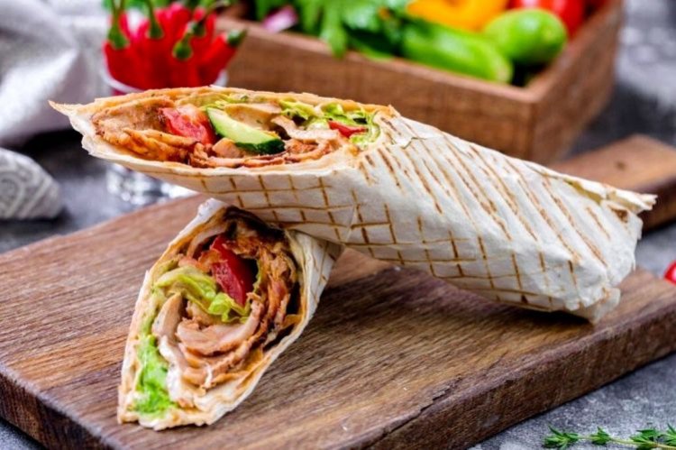 Döner Kebab mit Hähnchen