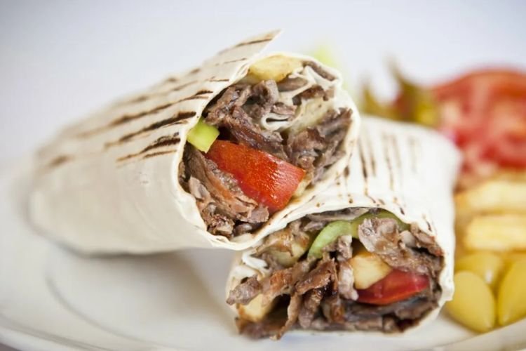Döner Kebab mit Schmelzkäse