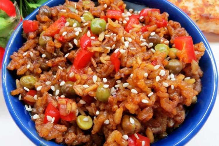 Rice with Vegetables in Soy Sauce