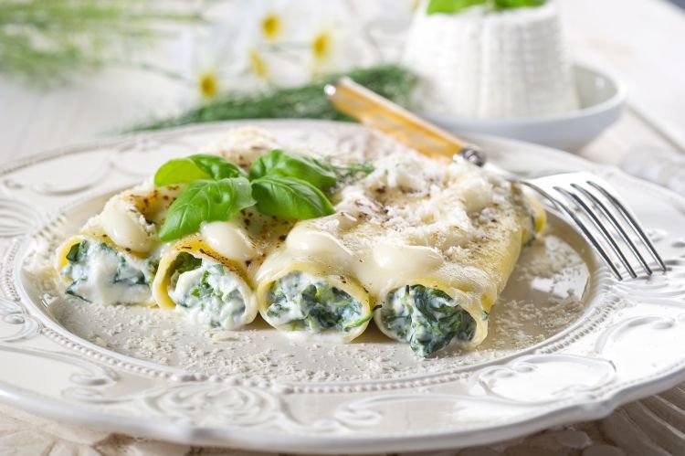 Cannelloni mit Ricotta und Spinat