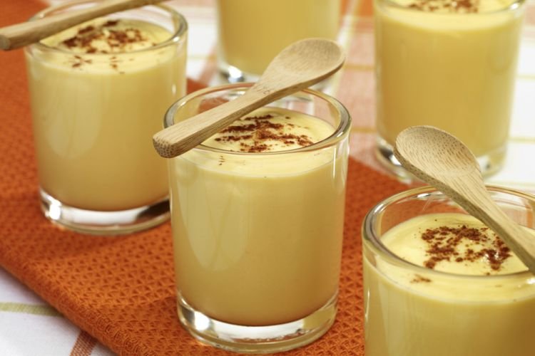 Milchshake mit Ei