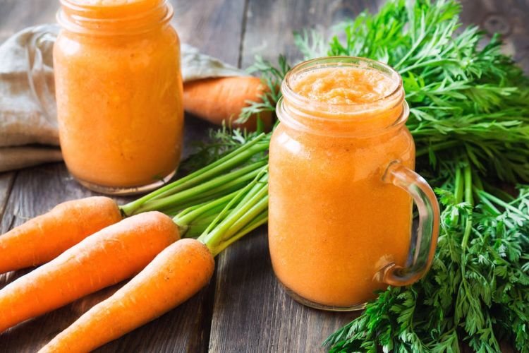 Banana and Carrot Smoothie