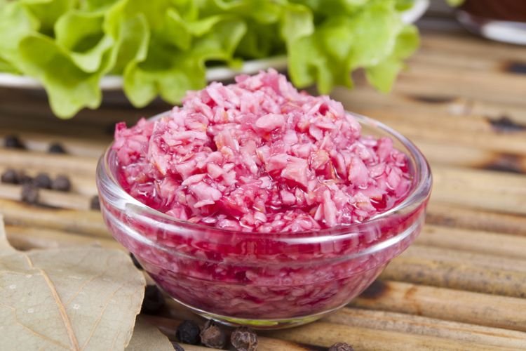 Rote-Bete-Meerrettich-Sauce