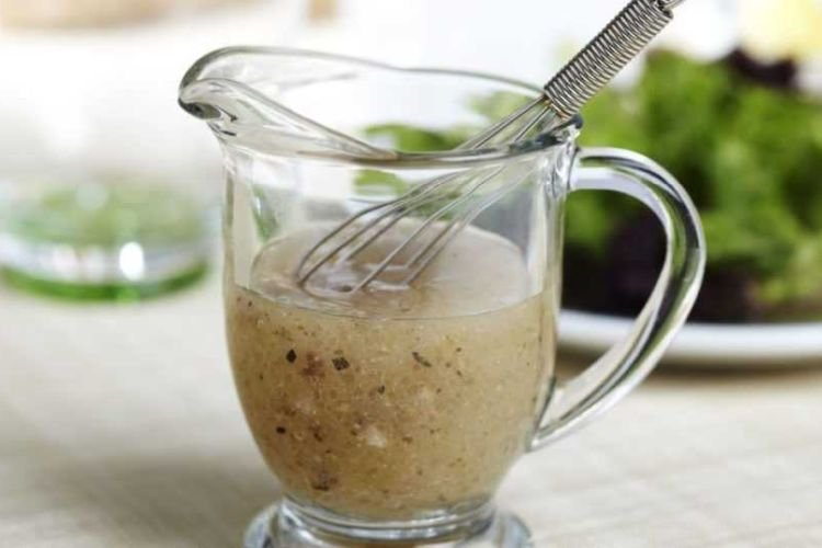 Knoblauchsauce mit Essig