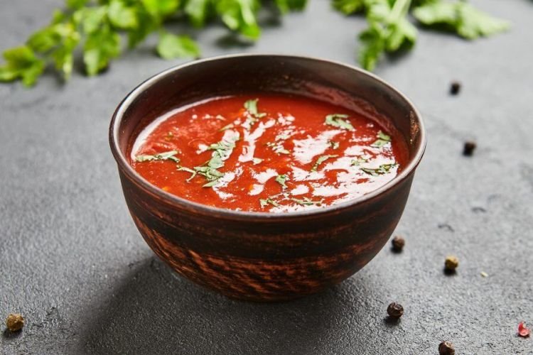 Sauce aus Tomatenmark