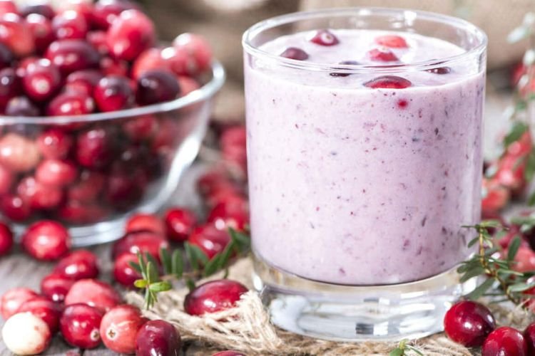 Kiwi and Cranberry Smoothie