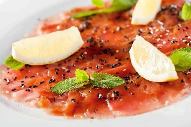 Thunfisch-Carpaccio