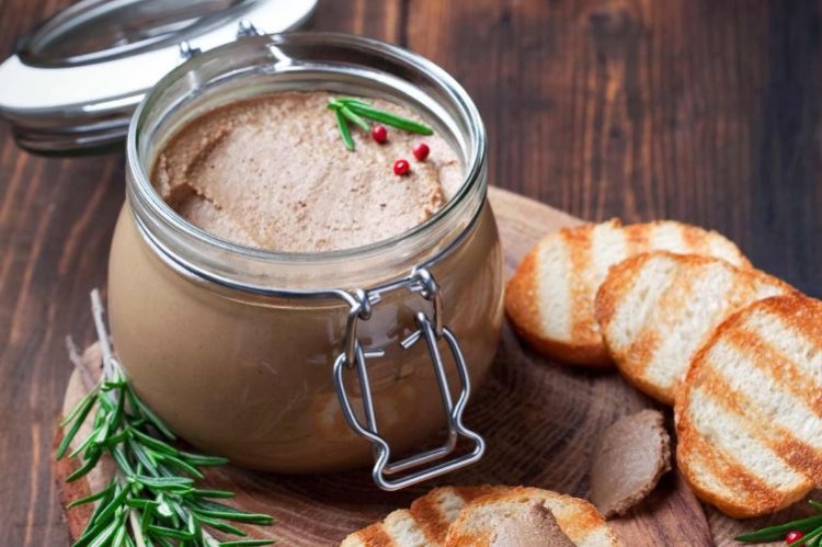 Chicken Liver Pâté with Gizzards