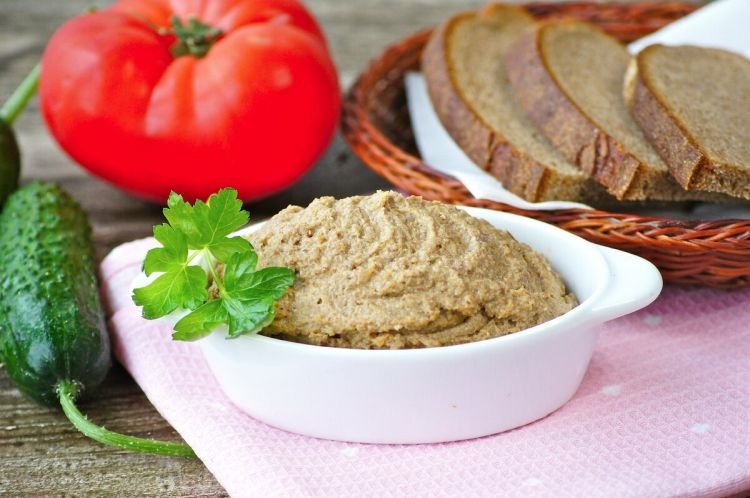 Chicken Liver Pâté with Egg