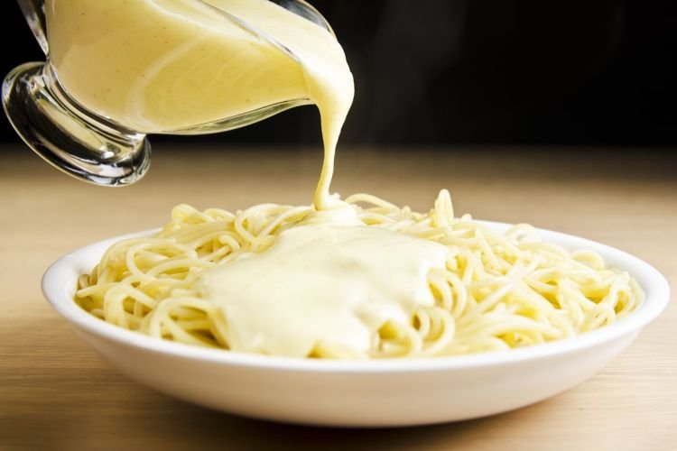Sahnesauce zu Spaghetti